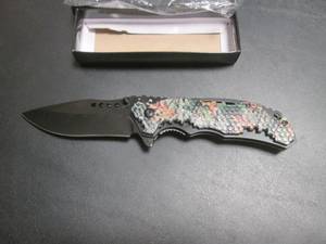 lot 221 image: Camo Design Spring Assist Folding Knife with Belt Clip - 8 14 Open  4 34 Closed - New In Box