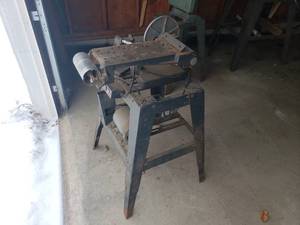 lot 1 image: Sander