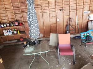 lot 17 image: Patio Table, Chairs, Umbrella