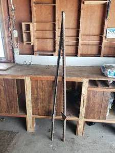 lot 34 image: Two Fence Posts