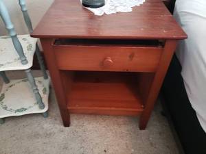 lot 41 image: Nightstand, Small Shelf, Lamp