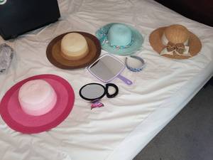 lot 47 image: Sun Hats and Hand Mirror