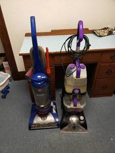 lot 61 image: Hoover Vacuum and Carpet Cleaner