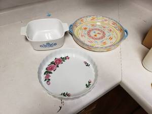 lot 90 image: Baking Dish, Plates