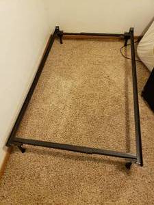 lot 133 image: Metal Twin Bed Frame
