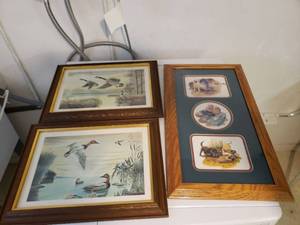 lot 136 image: Lot of 3 Wildlife Prints