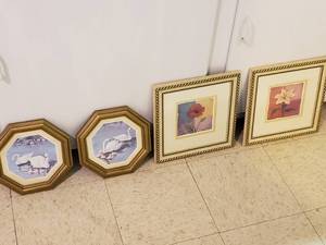 lot 141 image: Swan and Flower Pictures