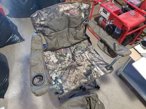 Camo Camp Chair, Insulated Arm