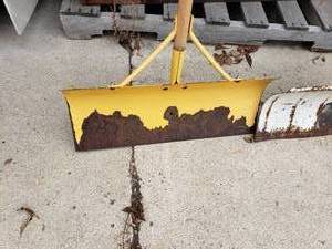 Snow Shovels