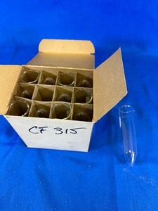 lot 24 image: 12 - Centrifuge Tubes Ungraduated Pyrex By Mecro