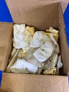 lot 52 image: 46 - Fermentation Tubes Made in Taiwan VINTAGE