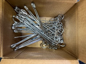lot 58 image: 25 - 10 Inch Surgical Forcepts