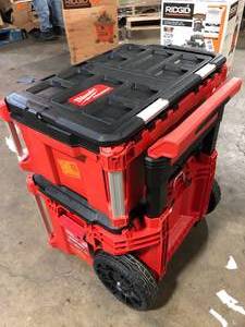 Milwaukee Packout Tool Box  Customer Returns See Pictures