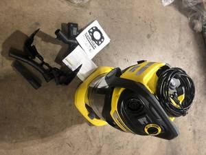 lot 47 image: Karcher WD 6 P S Multi-Purpose 8 Gal. Wet-Dry Vacuum Cleaner with Attachments, Blower Feature and Space-Saving Design 1800-Watt    Customer Returns See Pictures