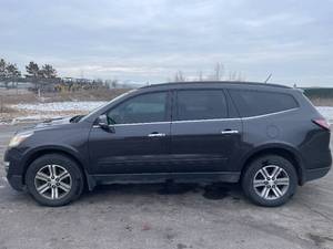 lot 4 image: 2015 Chevrolet Traverse LT - AWD - 2 OWNERS