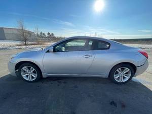 lot 17B image: 2013 Nissan Altima 2.5 S