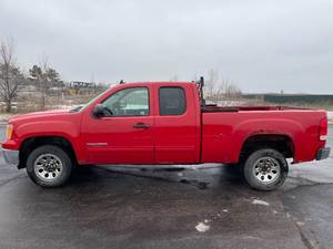 lot 13H image: 2011 GMC Sierra 1500 Sl - 4X2 - 1 OWNER