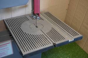 lot 1A image: Shopsmith Bandsaw Attachment