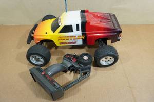 lot 3D image: Traxxas Rustler Electric Remote Control Stadium Truck