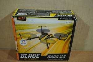 lot 3M image: Blade Nano QX Remote Control Quadcopter
