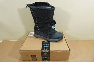 lot 20 image: Baffin Snogoose Winter Boots - Womens 10