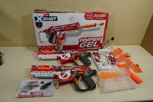 lot 40 image: Zuru X-Shot Hyper Gel Blasters with Accessories