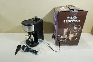 lot 107 image: Mr Coffee Steam Espresso Maker
