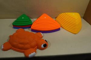 lot 113 image: 7 Anti Slip Kids Balance Stepping Stones