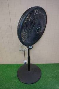 lot 165 image: Lasko Fan
