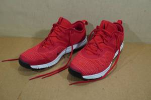 lot 169 image: Nike Shoes -Size 10