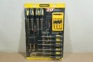 lot 179 image: Stanley 20-Piece Screwdriver Set
