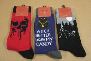 lot 232 image: 3 Pairs of Novelty Crew Socks -Fits Shoe Suze 6-12