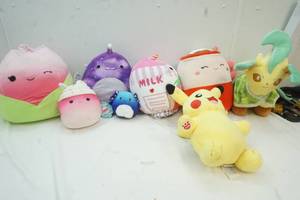 lot 101 image: NEW Squishmallows