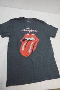 lot 146 image: Clothing