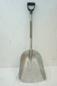 lot 158 image: Scoop Shovel