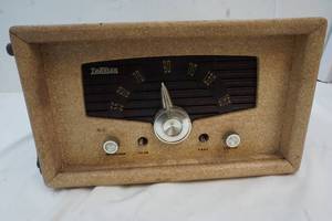 lot 160 image: Vintage Electric Traveler