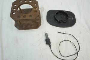 lot 166 image: Garage Items