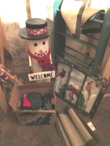 lot 141 image: Large Wooden outdoor Snowman decor plus other holiday decor, rugs and supplies