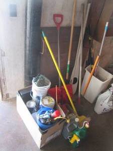 lot 116 image: Great lot of yard and home improvement tools and supplies