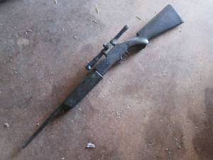 lot 117 image: Daisy PowerLine B56 Pump action shotgun style BB gun with scope