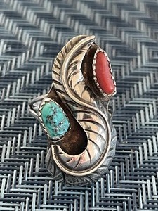 lot 7 image: Unsigned Silver Turquoise and Red Coral Ring Size 8