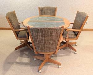 lot 24 image: Vintage Tile Top Game Table Set