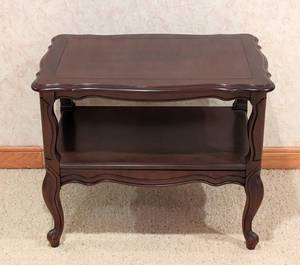 lot 41 image: Mahogany Wood Side Table