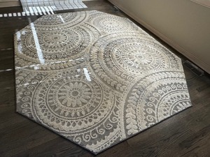 lot 91 image: Unique Shape Neutral Color Area Rug