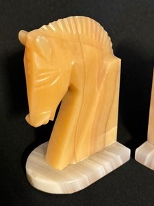 lot 61 image: Pair of Horse Head Marble Bookends