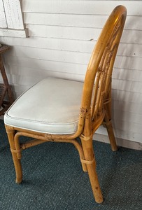 lot 250A image: Vintage Shelby Williams Industries Rattan Chair