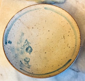 lot 331C image: Pretty Pottery Plates and Vintage Asian Figurines