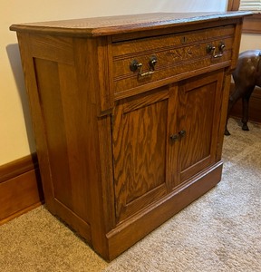 lot 27C image: Wonderful Vintage Wooden Cabinet