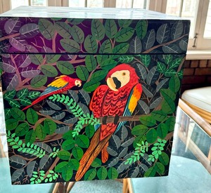 lot 398 image: Hand Painted Tropical Bird Design Decorative Box, Made in Haiti