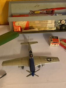 lot 384B image: Awesome Vintage Model Airplanes with Extra Tires, Engine and More